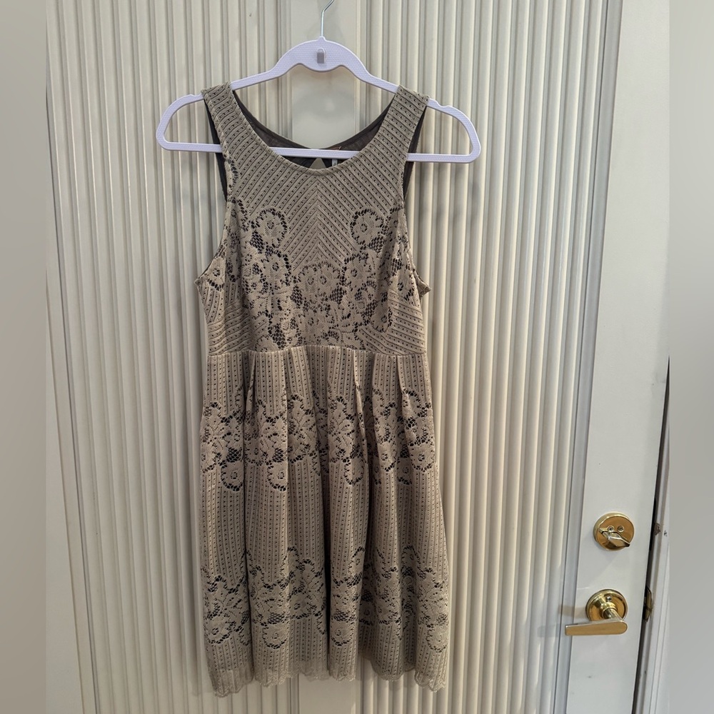 Free People Backless Lace Dress in Taupe - Picture 5 of 6